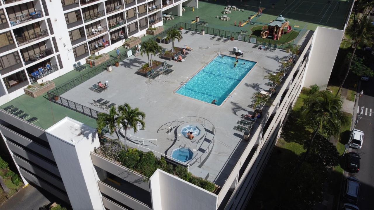 Waikiki Escapade Mountain Views Condo, Steps To Beach With Parking Perk Honolulu Dış mekan fotoğraf