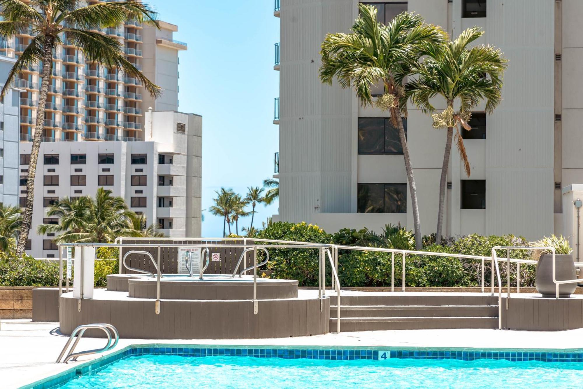 Waikiki Escapade Mountain Views Condo, Steps To Beach With Parking Perk Honolulu Dış mekan fotoğraf